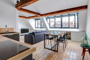 124-Luminous apartment near Republique
